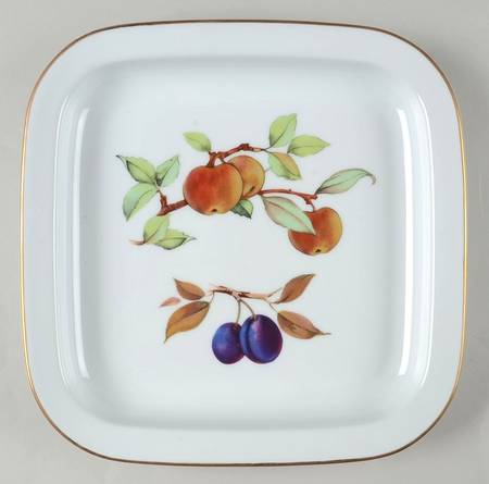 Evesham Gold 11" Square Serving Platter
