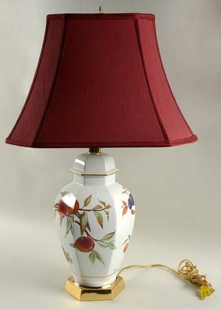 Evesham Gold Electric Temple Jar Lamp & Shade
