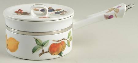 Evesham Gold 1 Quart Saucepan & Lid