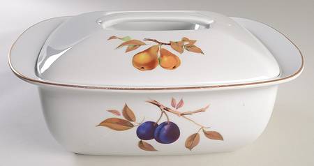 Evesham Gold 4 Quart Rectangular Casserole with Lid