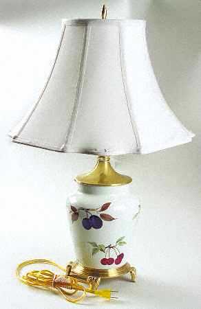 Evesham Gold Electric Cookie Jar Lamp & Shade