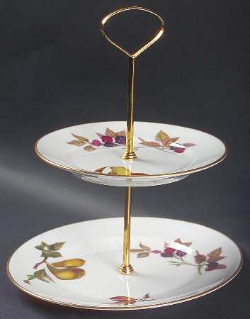 Evesham Gold 2-Tiered Serving Tray (Salad & Bread/Butter Plate)