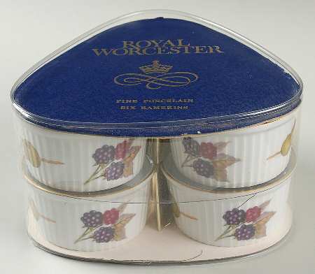 Evesham Gold Set of 6 Ramekins