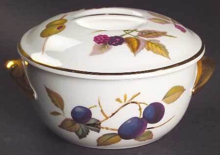 Evesham Gold 1 Pint Round Deep Covered Casserole