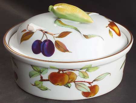 Evesham Gold 2 Quart Oval Covered Casserole