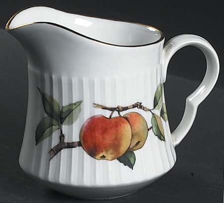 Evesham Gold Creamer by Royal Worcester