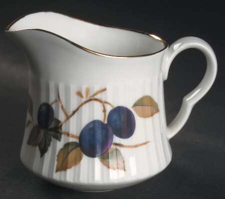 Evesham Gold Creamer
