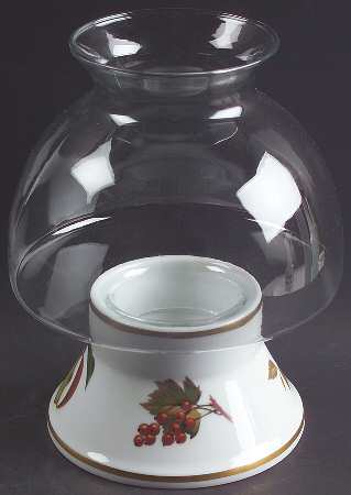 Evesham Gold Hurricane Lamp & Globe