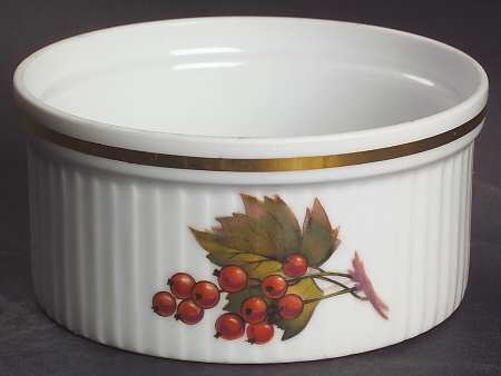 Evesham Gold Individual Souffle by Royal Worcester