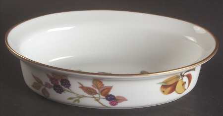 Evesham Gold 7" Oval Pie Baker