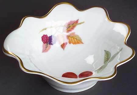 Evesham Gold Nut Dish