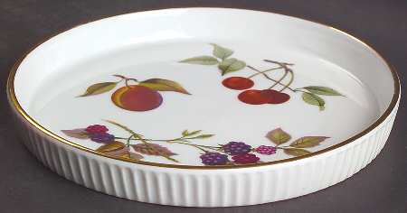 Evesham Gold Short Oven-to-Table Bread Tray