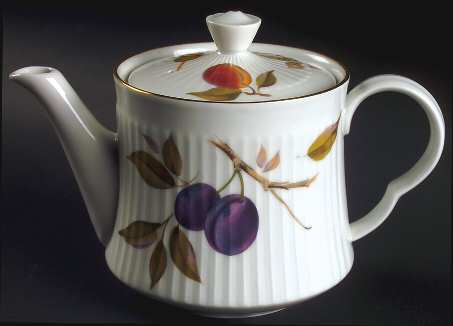 Evesham Gold Teapot & Lid