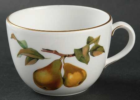 Evesham Gold Breakfast Cup
