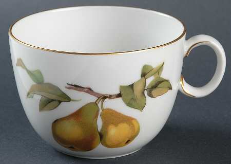 Evesham Gold Breakfast Cup