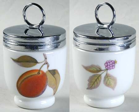 Evesham Gold Egg Coddler & Lid