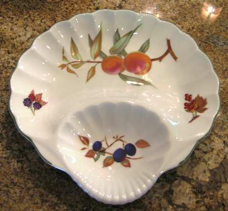 Evesham Vale 1 Piece Small Shell Crudite