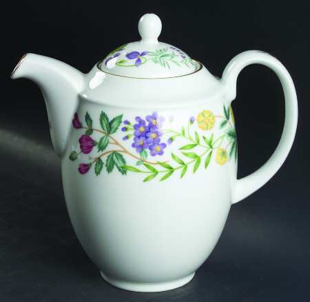 Fairfield Coffee Pot & Lid