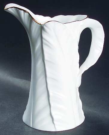 Fern Leaf 16 Oz Pitcher