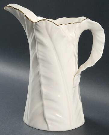 Fern Leaf 32 Oz Pitcher