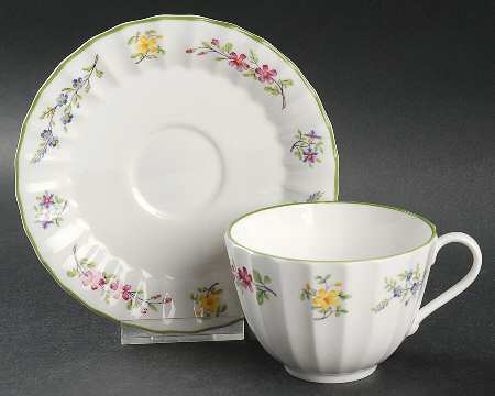 Fleuri Flat Cup & Saucer Set
