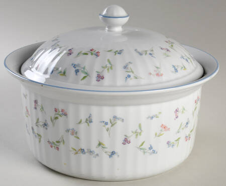 Forget Me Not Blue 3 Quart Round Covered Casserole