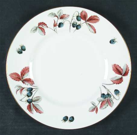 Fraises Des Bois Dinner Plate