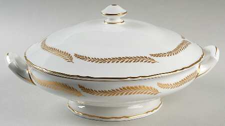 Golden Bracken Round Covered Vegetable