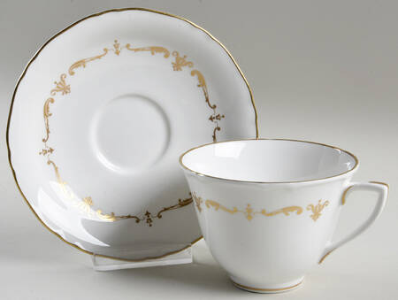Gold Chantilly Footed Cup & Saucer Set by Royal Worcester