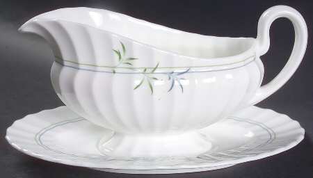 Green Bamboo Gravy Boat & Underplate