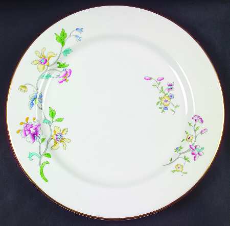 Hampton Court 12" Chop Plate (Round Platter)