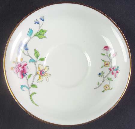 Hampton Court Saucer