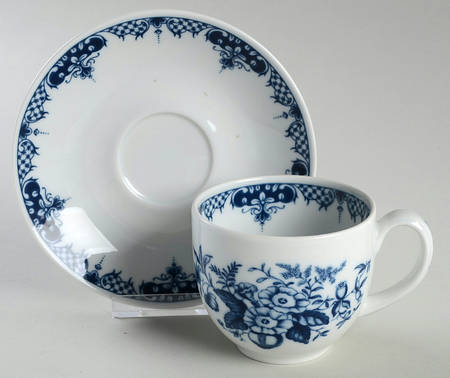 Hanbury Flat Cup & Saucer Set