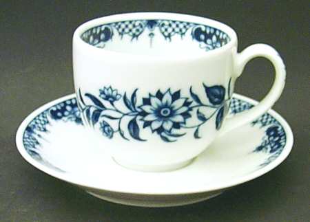 Hanbury Flat Cup & Saucer Set