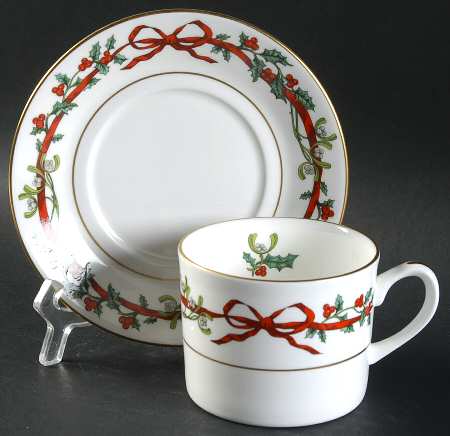 Holly Ribbons Flat Cup & Saucer Set