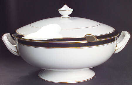 Howard Black (Gold Trim) Tureen & Lid