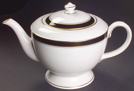 Howard Black (Gold Trim) Teapot & Lid