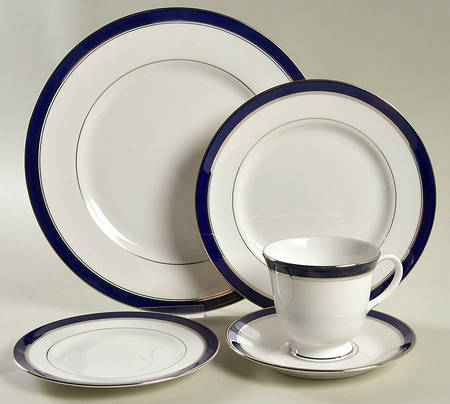 Howard Cobalt Blue (Platinum Trim) 40 Piece Estate Set