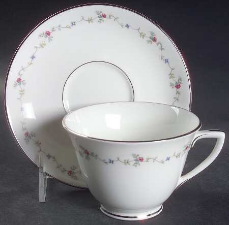 Interlude Footed Cup & Saucer Set