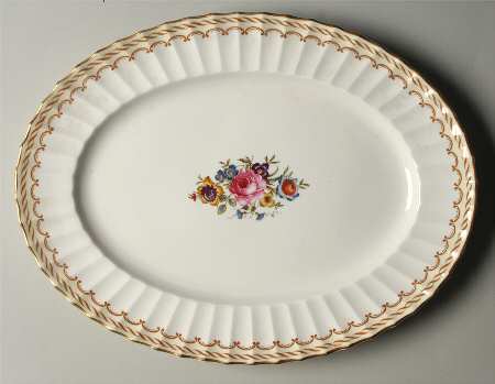 Kempsey 13" Oval Serving Platter