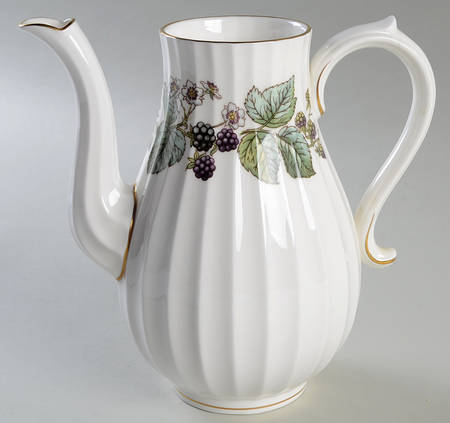 Lavinia (White Body, Bone) Coffee Pot No Lid