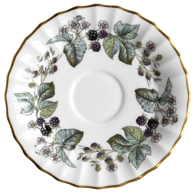 Lavinia (White Body, Bone) Saucer