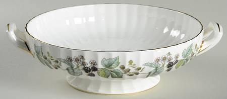 Lavinia (White Body, Bone) Round Vegetable No Lid