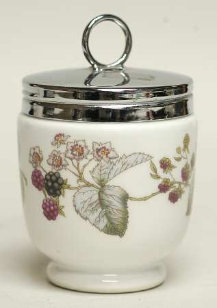 Lavinia (White Body, Bone) King Size Egg Coddler & Lid