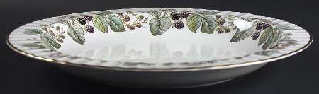 Lavinia (White Body, Bone) Large Deep Dish