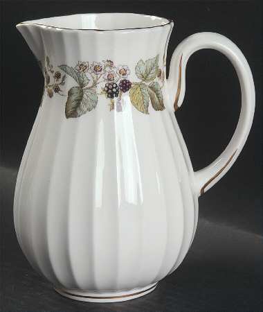 Lavinia (White Body, Bone) 32 Oz Pitcher