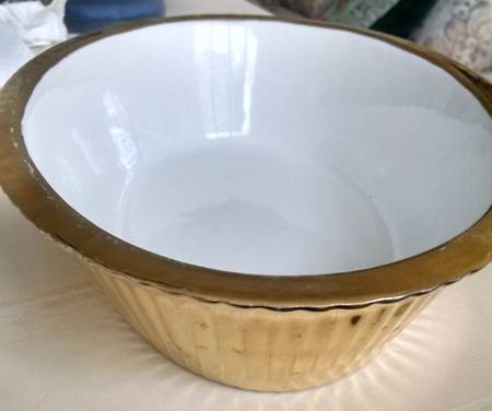 Lustre Gold 10" Oval Baker