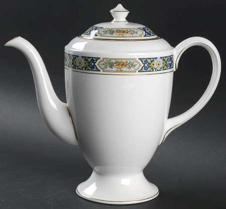 Manor House Coffee Pot & Lid