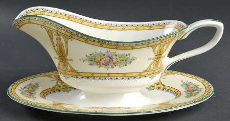 Marjorie Yellow Gravy Boat with Attached Underplate