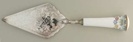 Mayfield Pie & Cake Server with Silverplate Blade